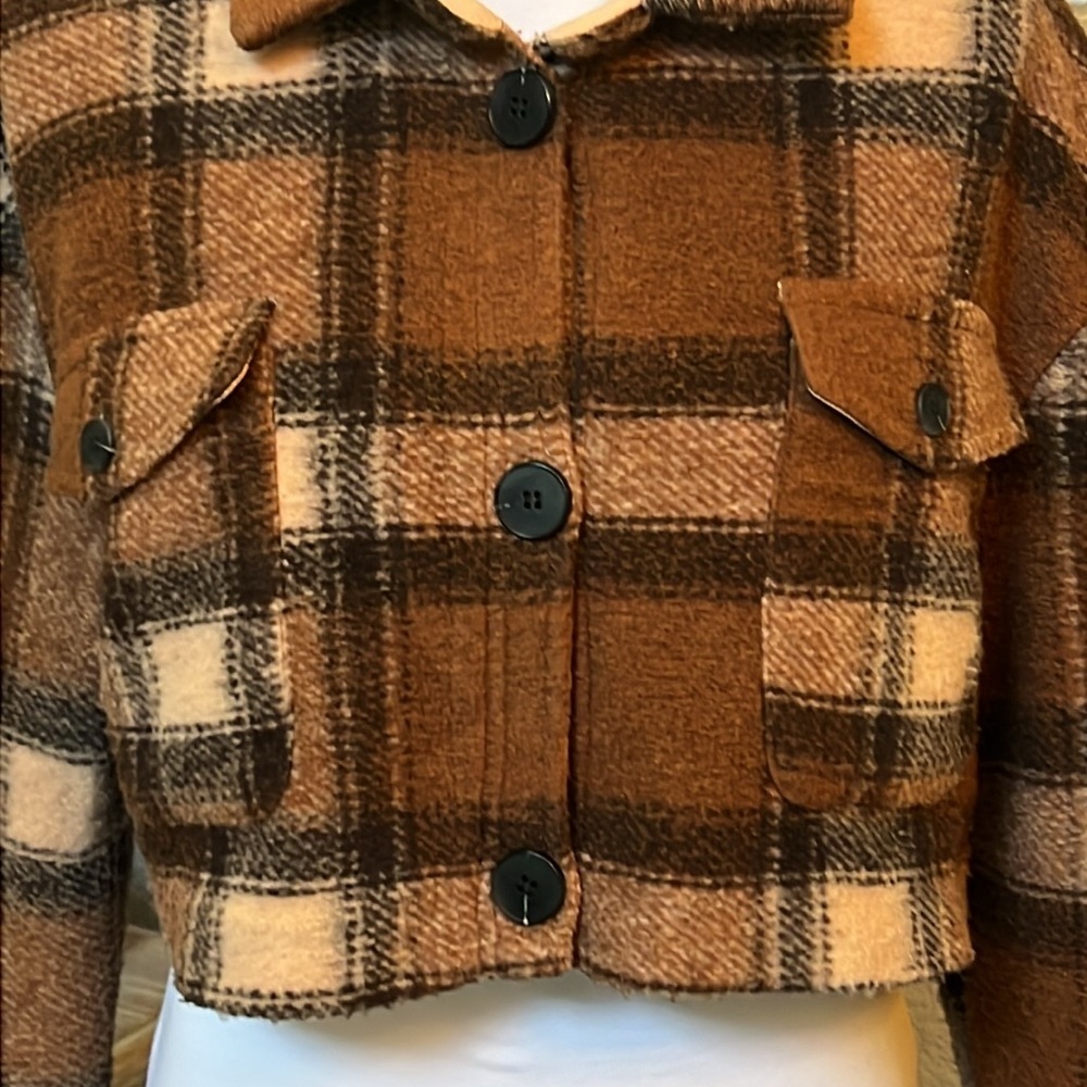 LOVERS + FRIENDS BOXY PLAID CROPPED BLAZER SHACKET SIZE XS - Picture 4 of 8